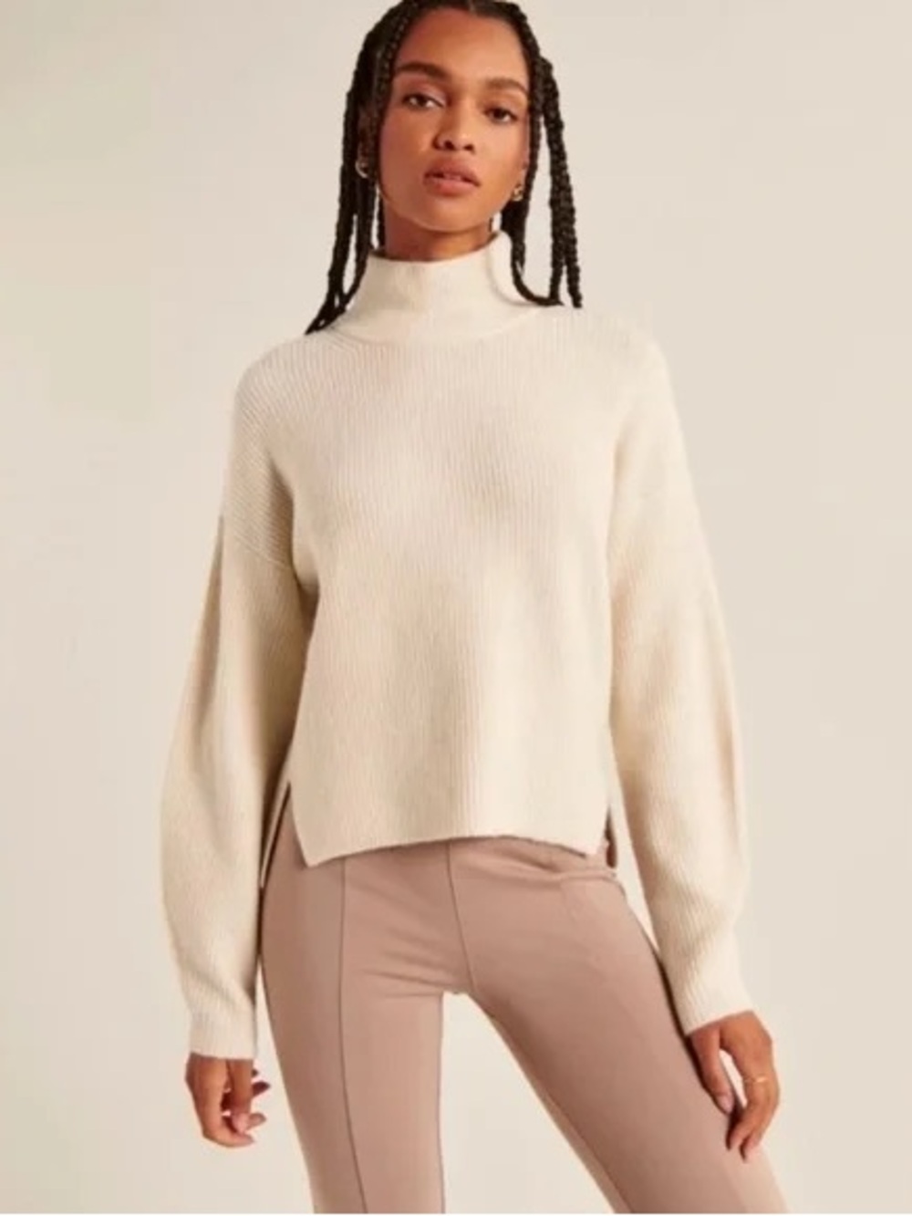 NWOT Abercrombie and Fitch Mockneck Sweater - Cream